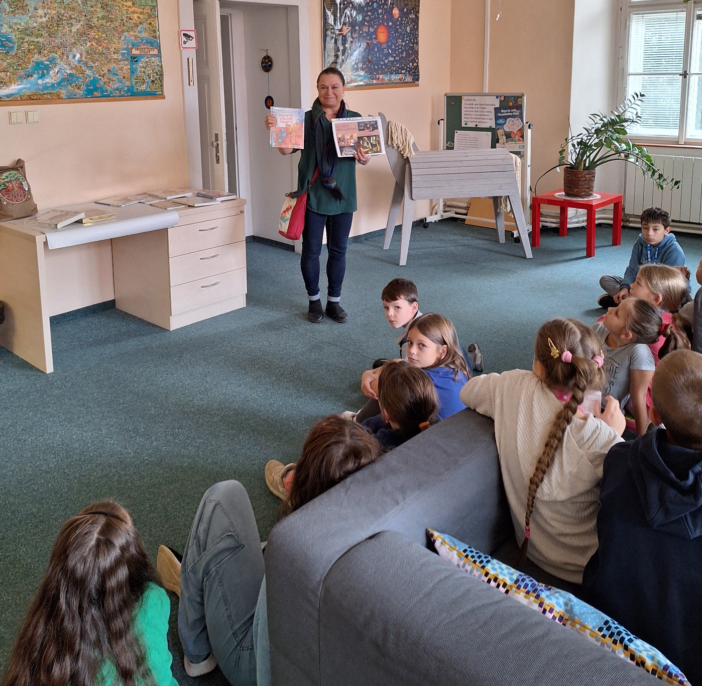 Co dělá překladatel a co tlumočník?